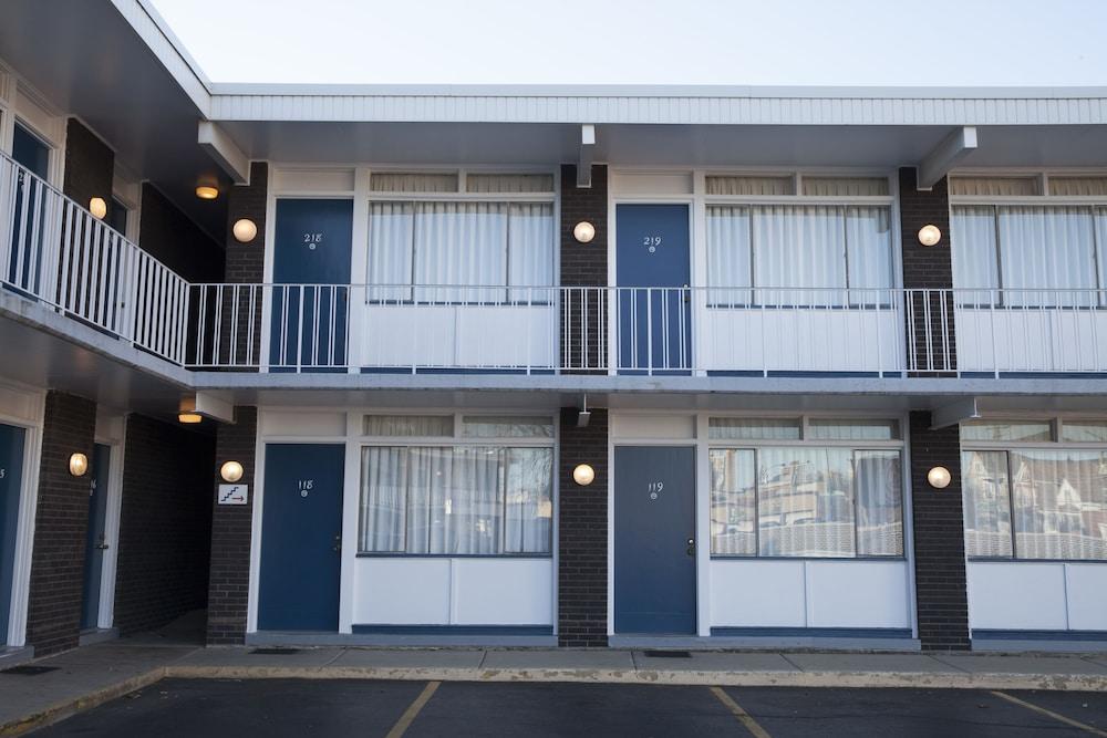Heart O' Chicago Motel Екстериор снимка