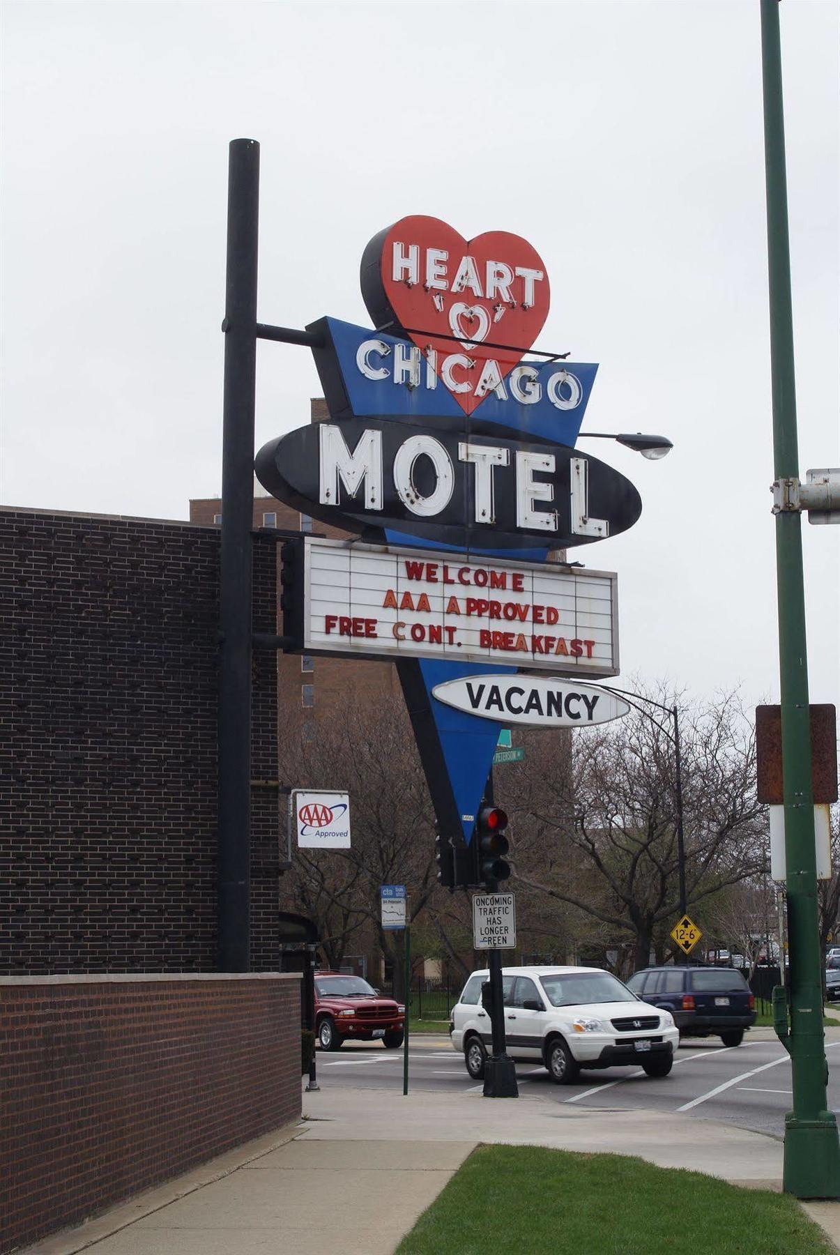 Heart O' Chicago Motel Екстериор снимка